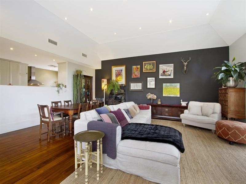 65 Windsor Street, Richmond NSW 2753