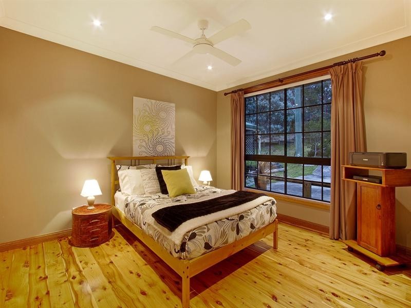 335 Lieutenant Bowen Drive, Bowen Mountain NSW 2753