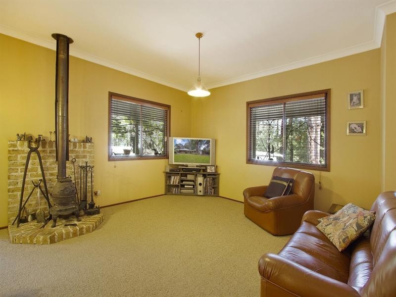 269 Lieutenant Bowen Drive, Bowen Mountain NSW 2753