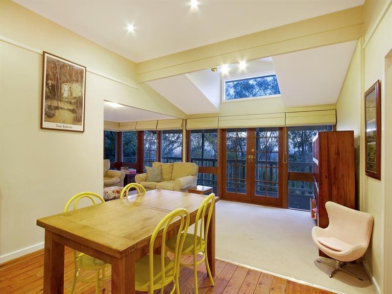 668 Bells Line of Road, Kurrajong NSW 2758