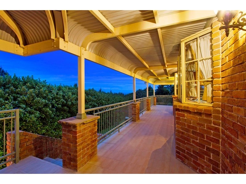 8 Douglas Road, Kurrajong Heights NSW 2758