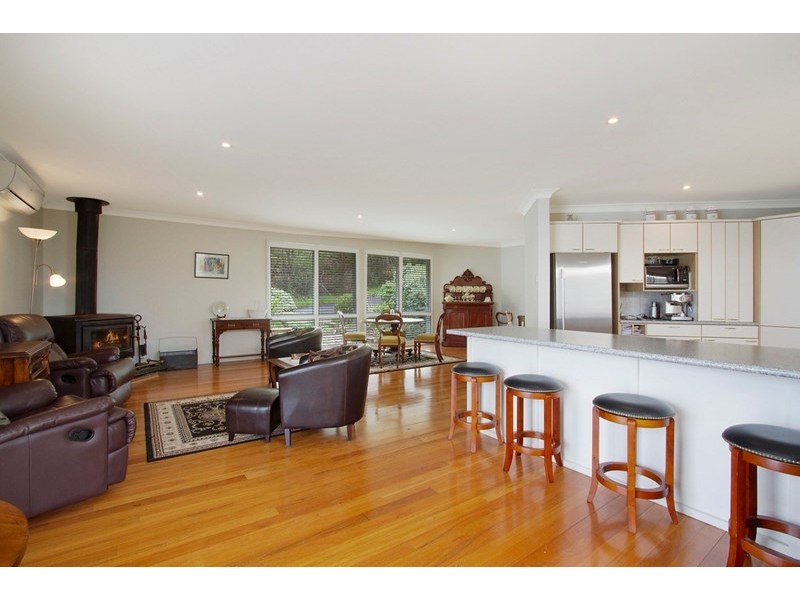 11-13 Maple Street, Bowen Mountain NSW 2753