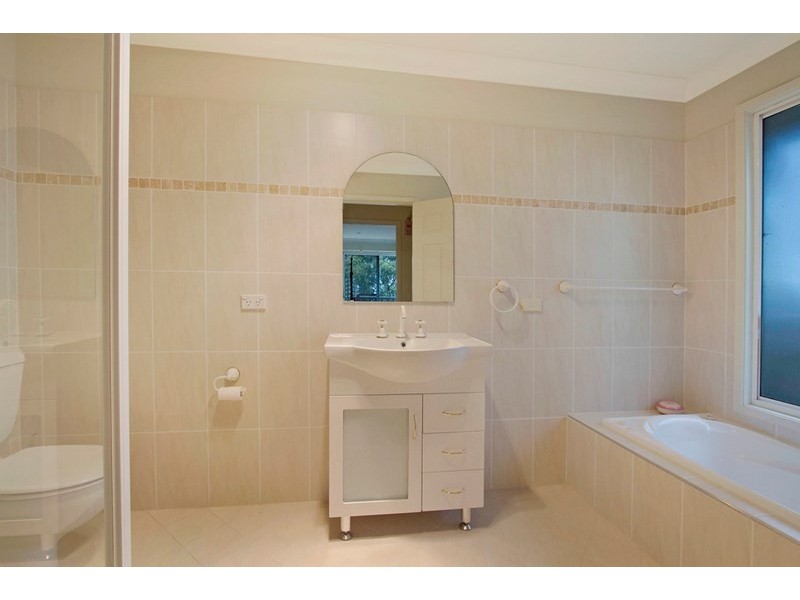 11-13 Maple Street, Bowen Mountain NSW 2753