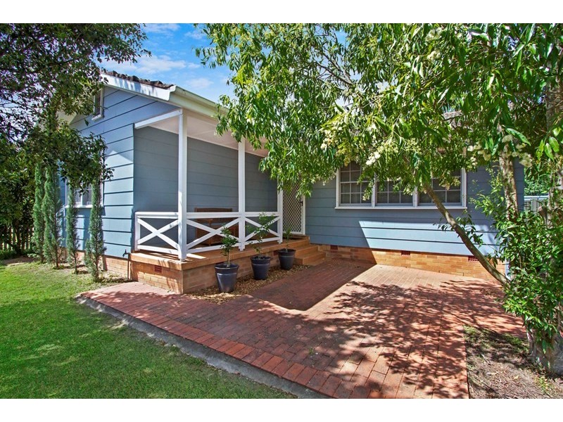 9 Clarke Avenue, Richmond NSW 2753