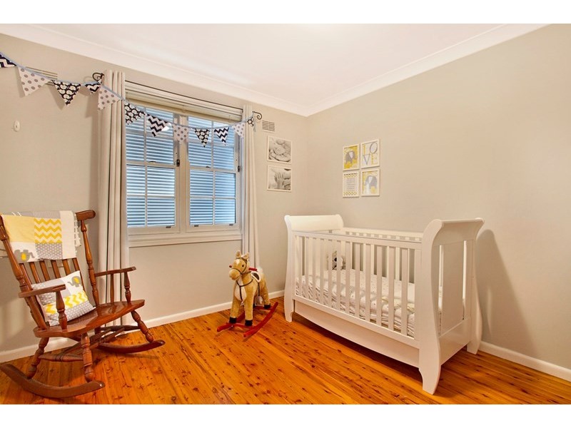 9 Clarke Avenue, Richmond NSW 2753