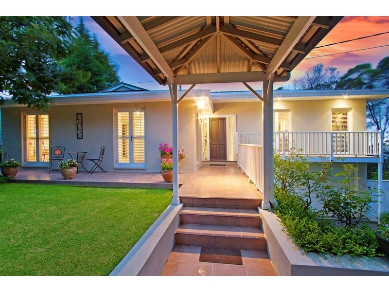 60 Warks Hill Road, Kurrajong Heights NSW 2758