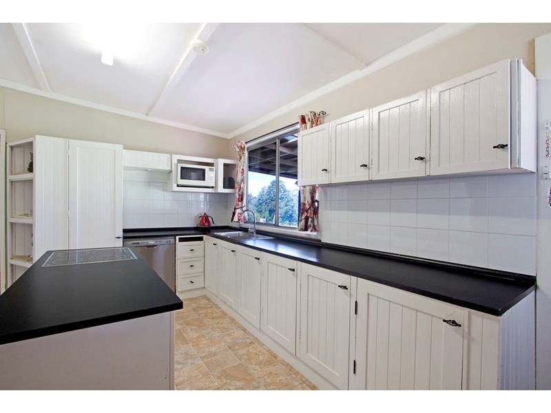 284 Blaxlands Ridge Road, Kurrajong NSW 2758