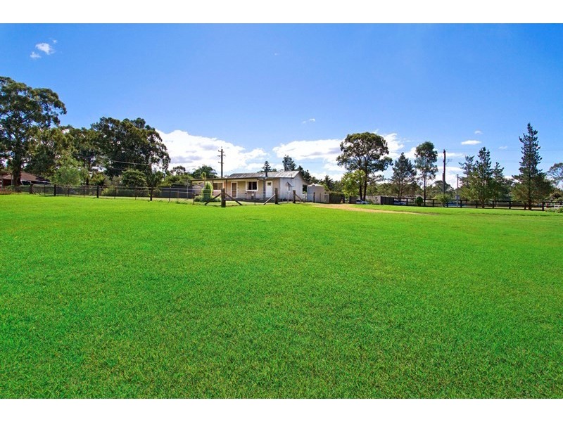 284 Blaxlands Ridge Road, Kurrajong NSW 2758