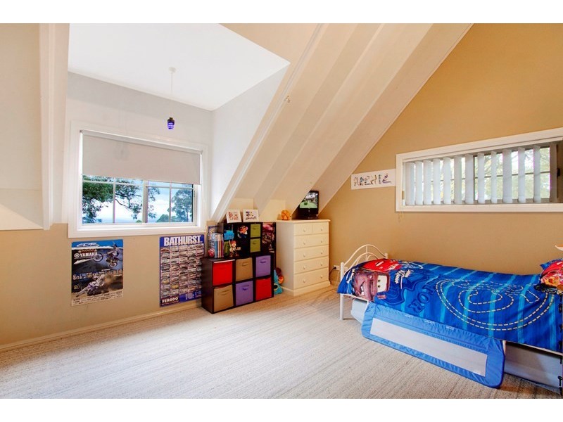 27 Bellbird Crescent, Bowen Mountain NSW 2753