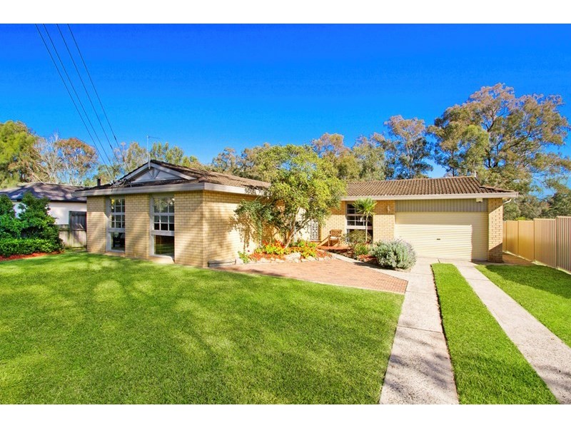 15 Golden Valley Drive, Glossodia NSW 2756