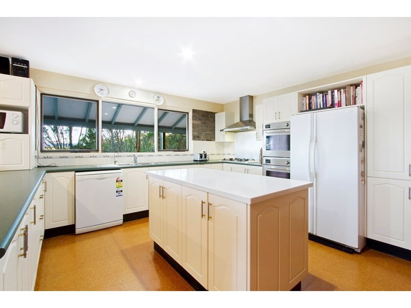 194 Comleroy Road, Kurrajong NSW 2758