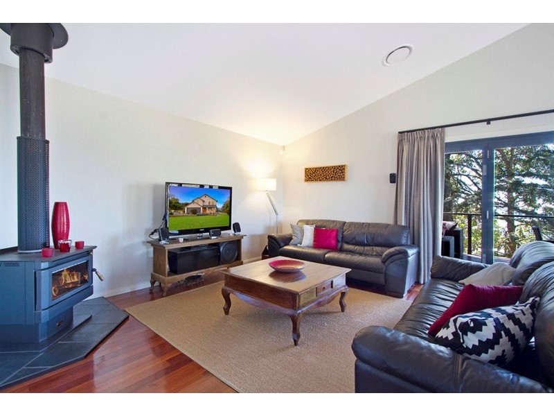 12 Pecks Road, Kurrajong Heights NSW 2758