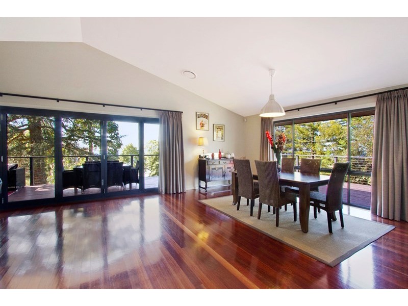 12 Pecks Road, Kurrajong Heights NSW 2758