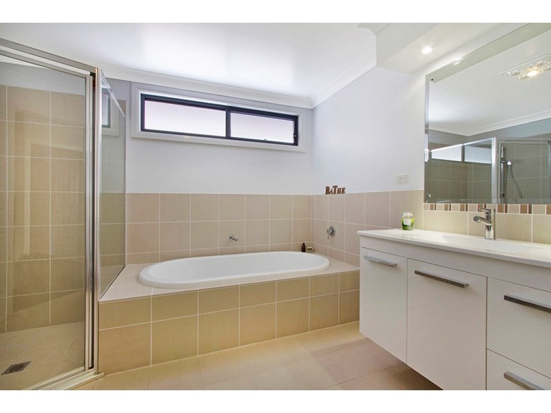 12 Pecks Road, Kurrajong Heights NSW 2758