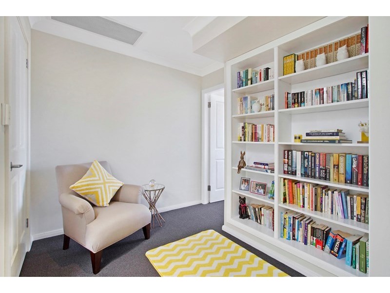 12 Pecks Road, Kurrajong Heights NSW 2758