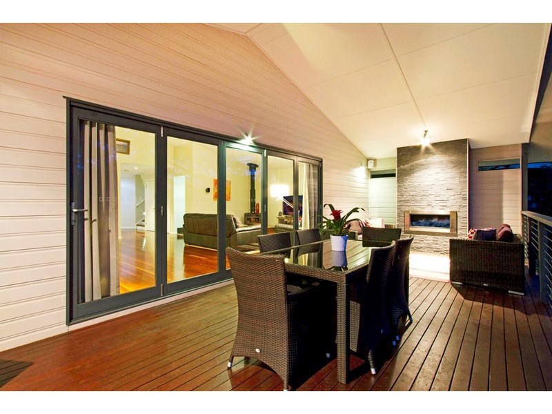 12 Pecks Road, Kurrajong Heights NSW 2758