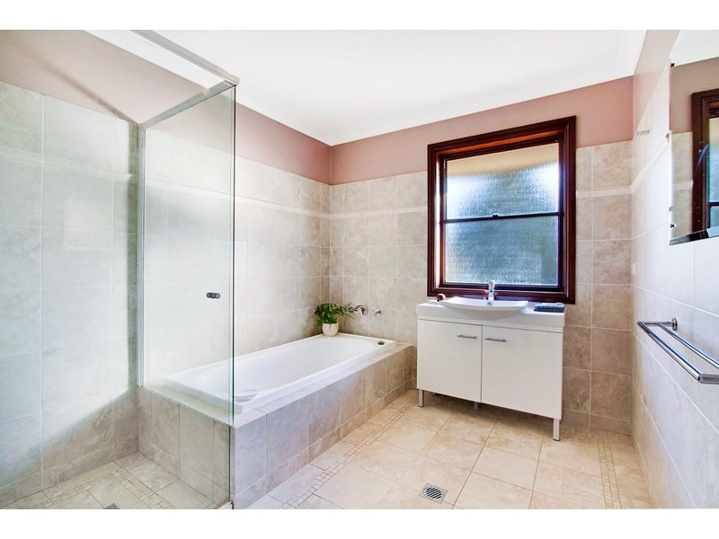 4 Christopher Place, North Richmond NSW 2754