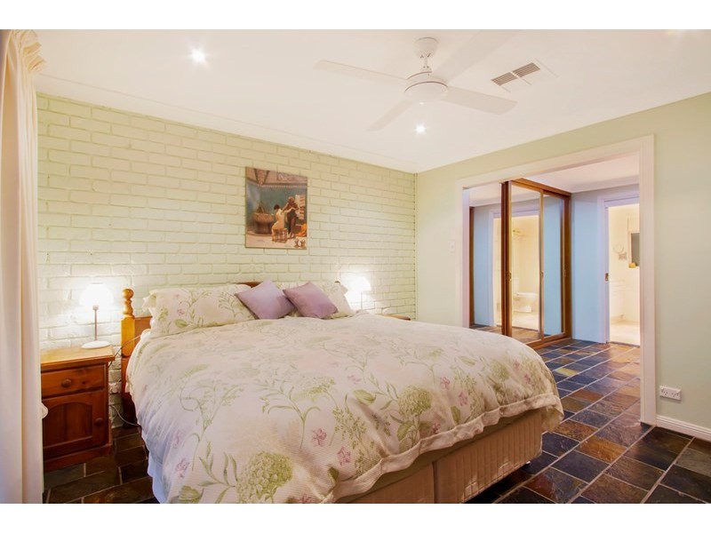 129 Mountain View Close, Kurrajong NSW 2758