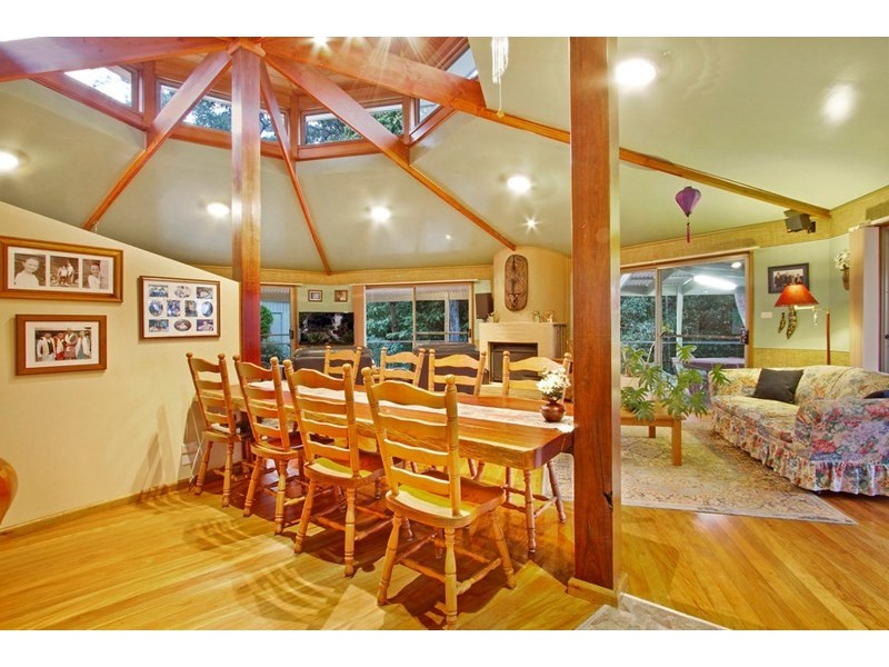 245 Lieutenant Bowen Drive, Bowen Mountain NSW 2753