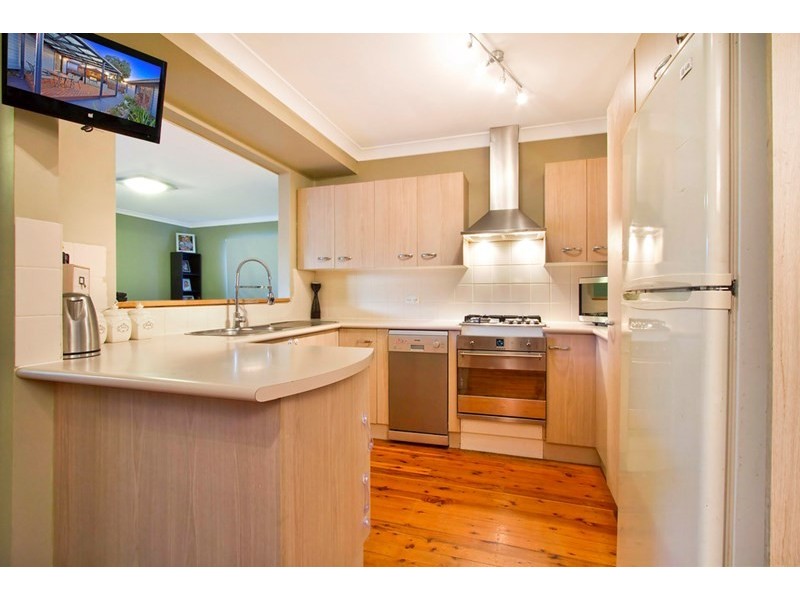 27 Luttrell Street, Richmond NSW 2753