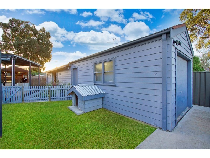 27 Luttrell Street, Richmond NSW 2753