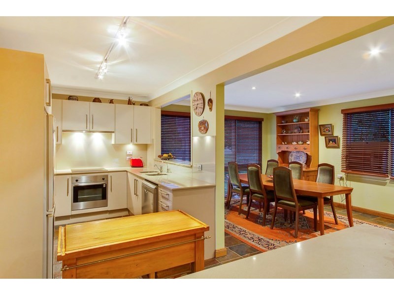 4 Warks Hill Road, Kurrajong Heights NSW 2758