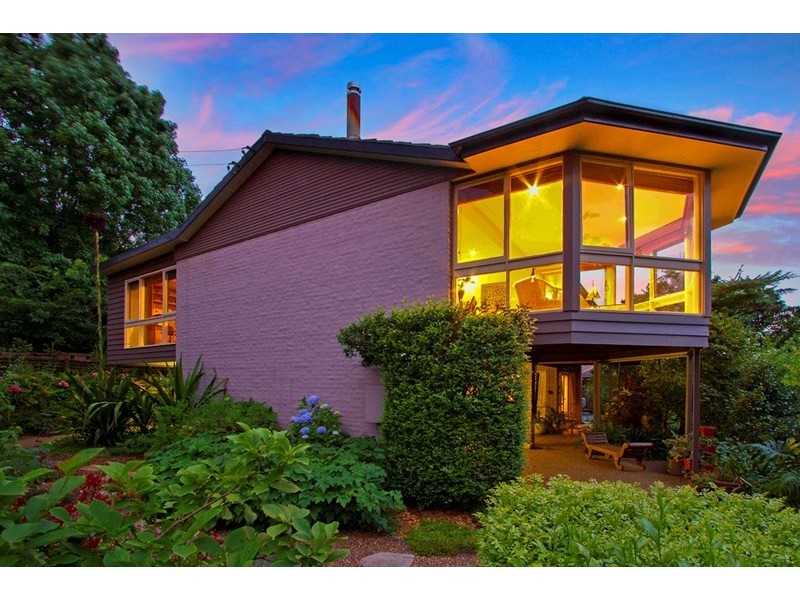 4 Warks Hill Road, Kurrajong Heights NSW 2758