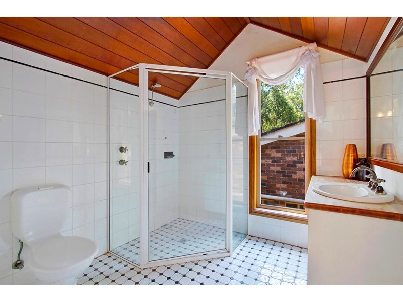 275 Lieutenant Bowen Drive, Bowen Mountain NSW 2753