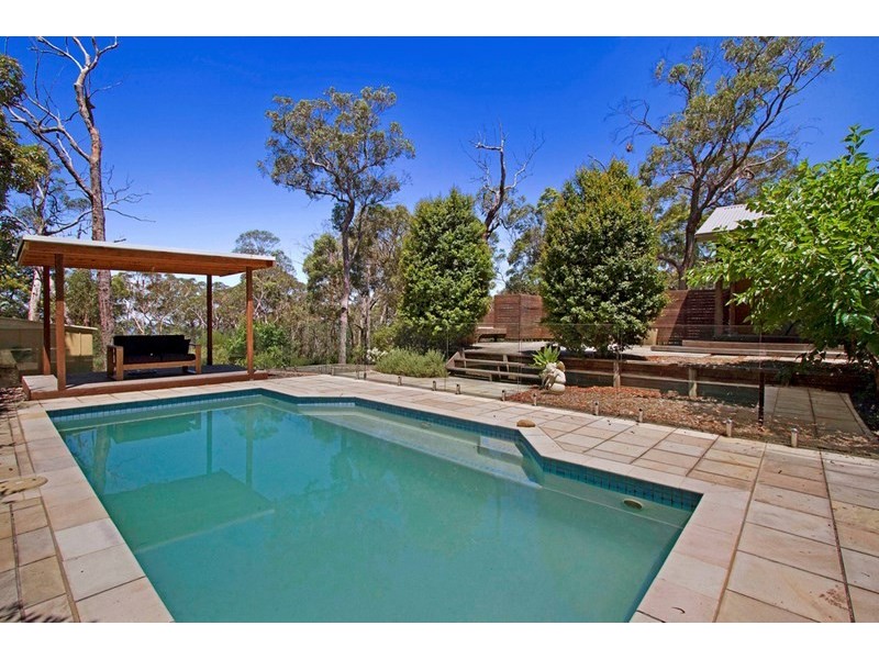 275 Lieutenant Bowen Drive, Bowen Mountain NSW 2753