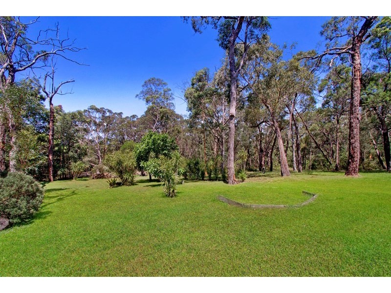 275 Lieutenant Bowen Drive, Bowen Mountain NSW 2753