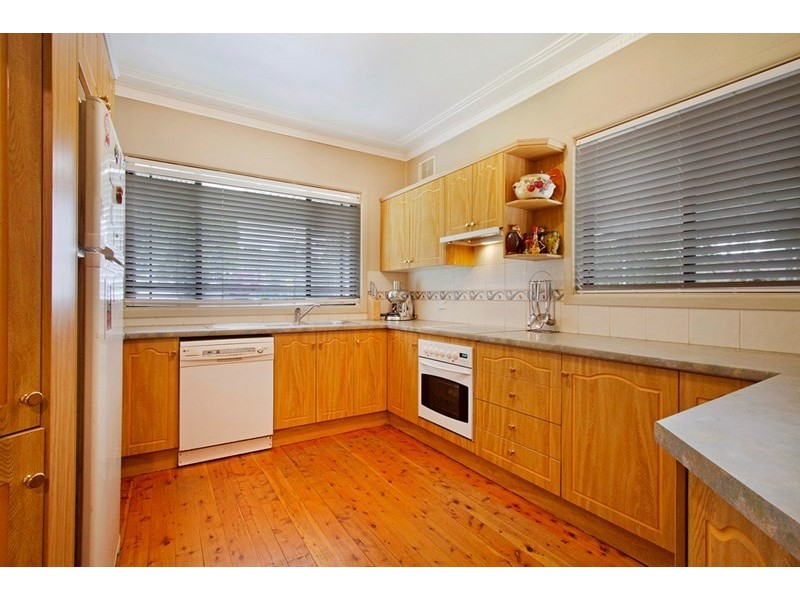 1 Warrina Place, Londonderry NSW 2753