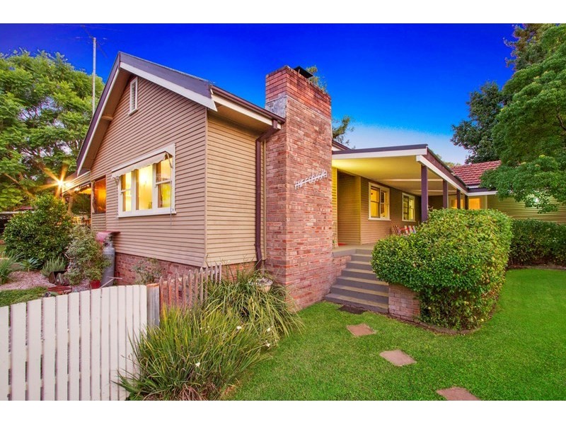 124 Old Bells Line of Road, Kurrajong NSW 2758