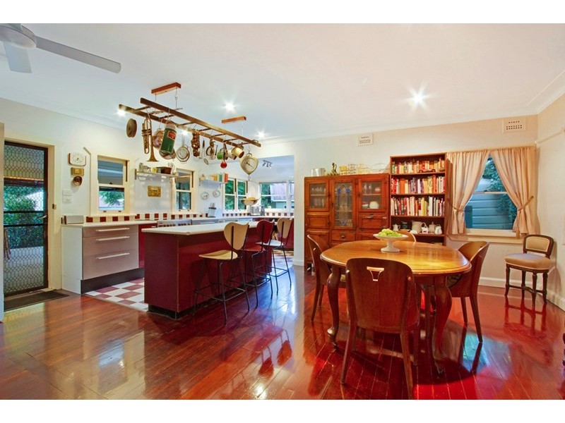 124 Old Bells Line of Road, Kurrajong NSW 2758