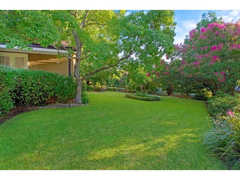 124 Old Bells Line of Road, Kurrajong NSW 2758