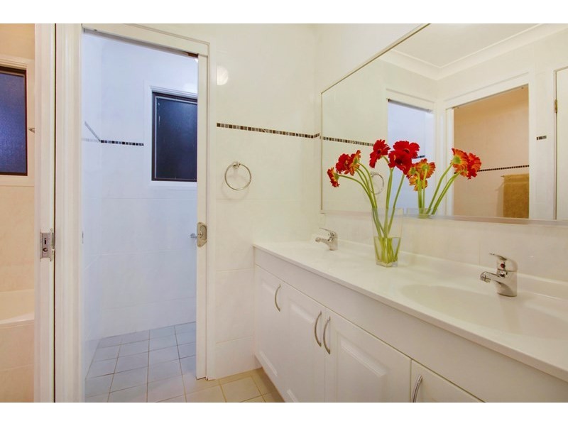 13 Pecks Road, Kurrajong Heights NSW 2758