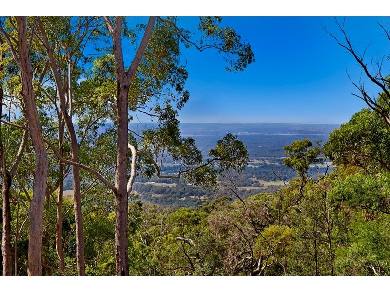 375 Lieutenant Bowen Drive, Bowen Mountain NSW 2753