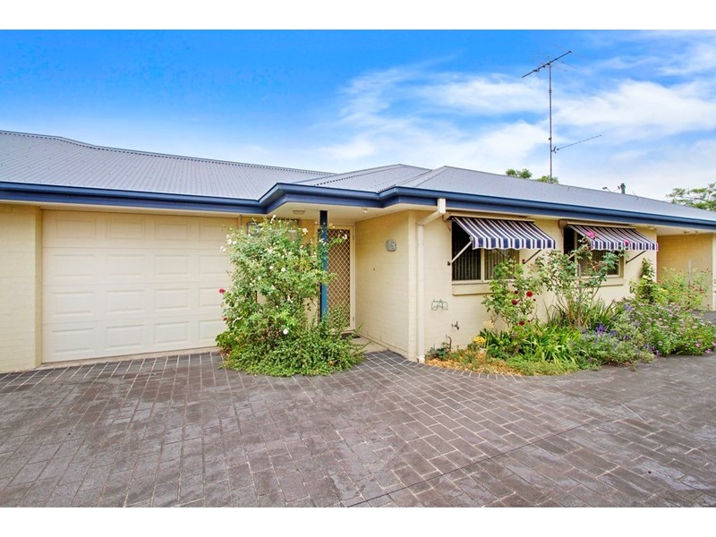 2/121 Lennox Street, Richmond NSW 2753