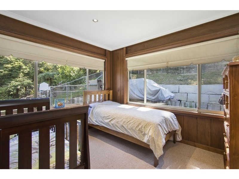 15 Pinedale Place, Kurrajong Heights NSW 2758