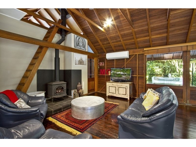 11 Don Street, Kurrajong Heights NSW 2758