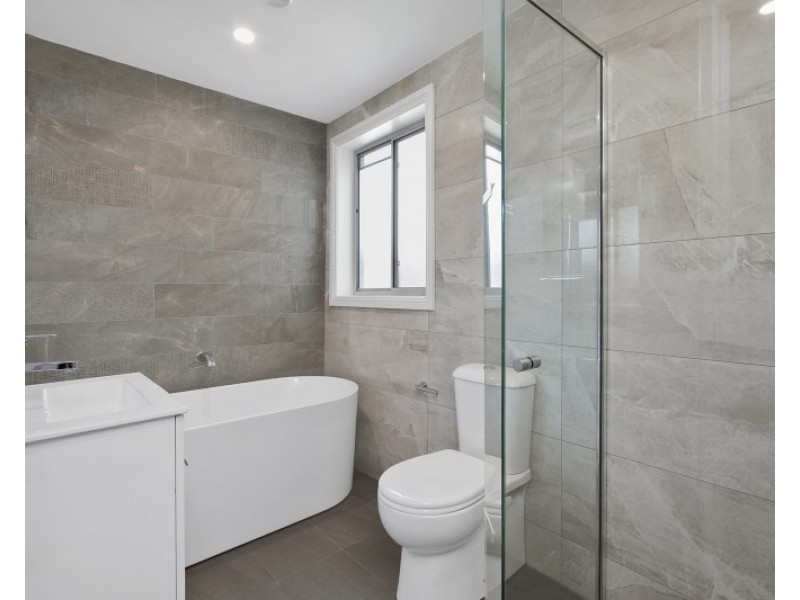 9/102 Windsor Street, Richmond NSW 2753