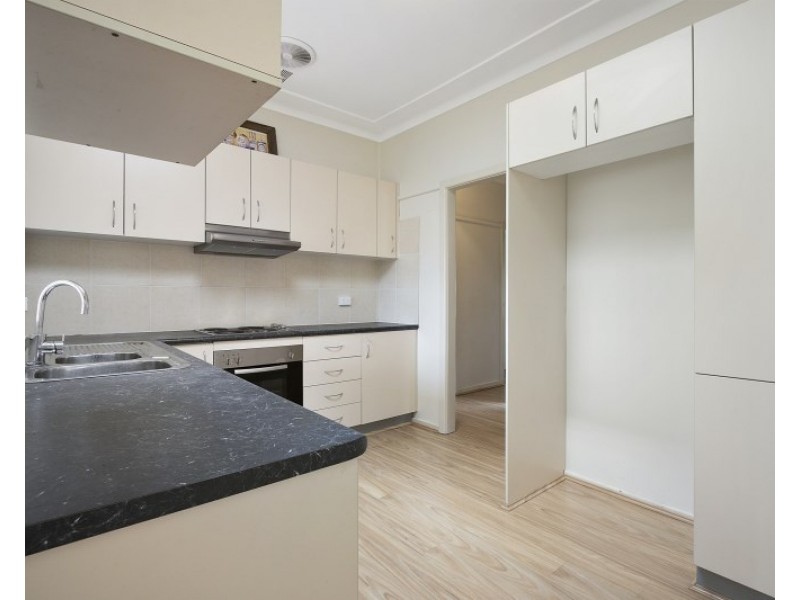 11 Penrose Crescent, South Penrith NSW 2750