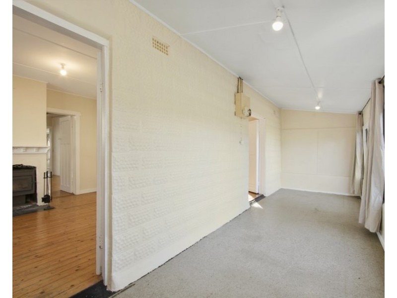 111 Old Bells Line of Road, Kurrajong NSW 2758