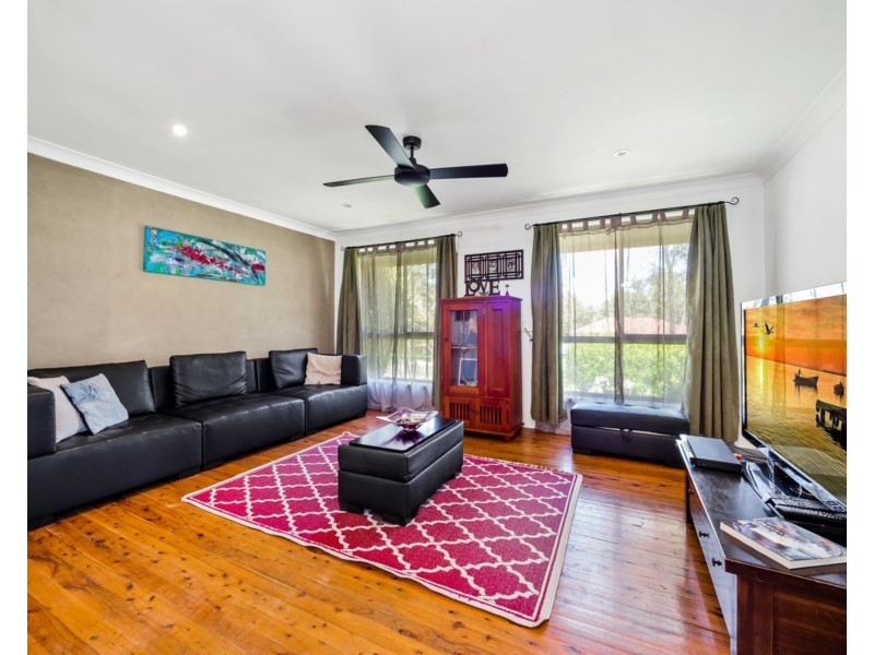 10 Nightingale Square, Glossodia NSW 2756
