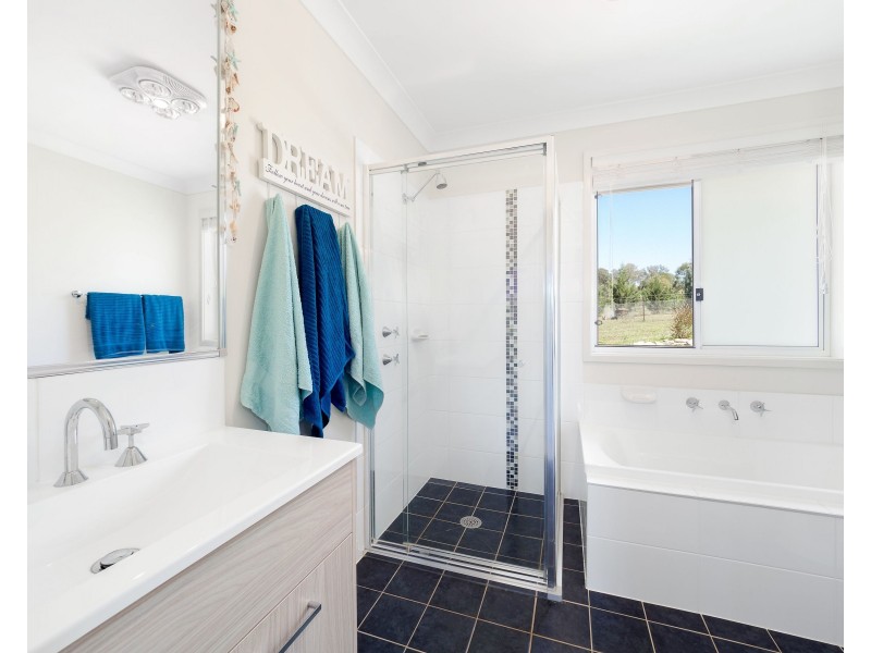 568 Slopes Road, Kurrajong NSW 2758