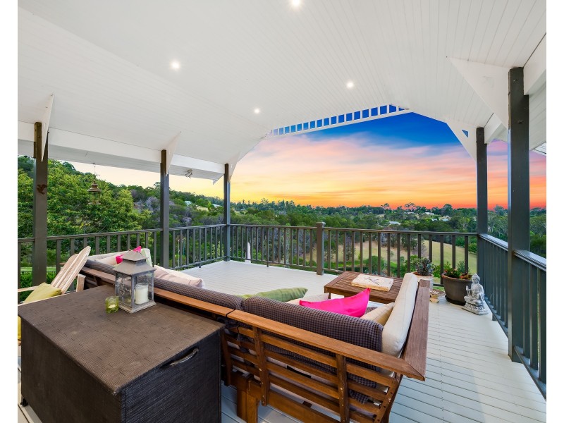 44 Pine Place, Grose Vale NSW 2753