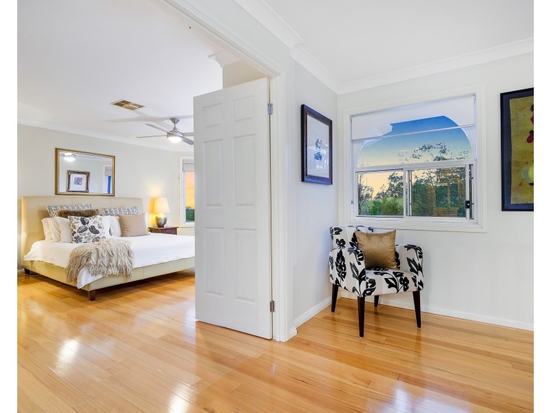 44 Pine Place, Grose Vale NSW 2753