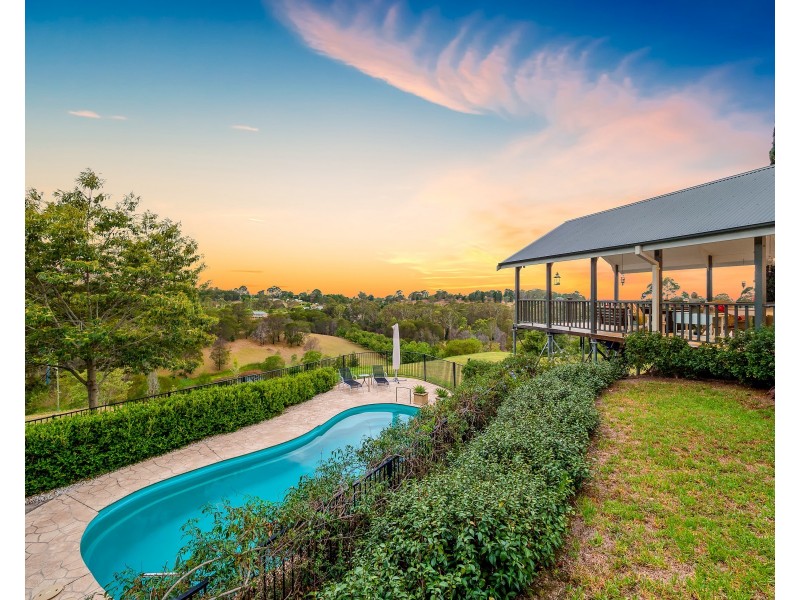 44 Pine Place, Grose Vale NSW 2753