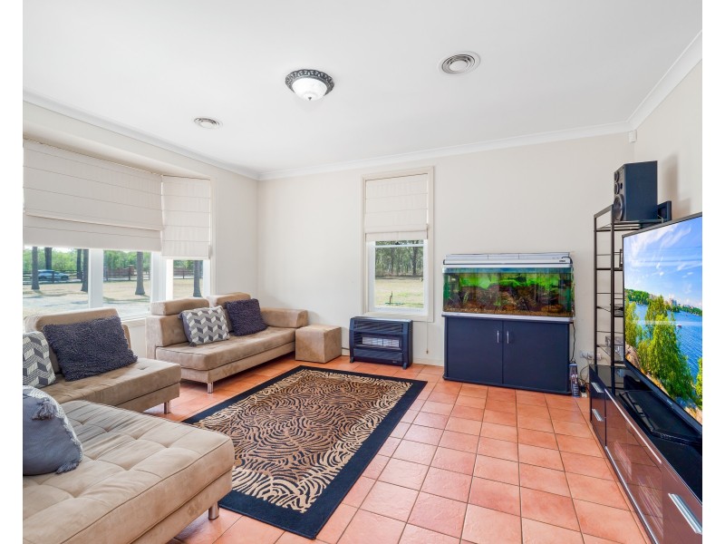 47 Fifth Road, Berkshire Park NSW 2765
