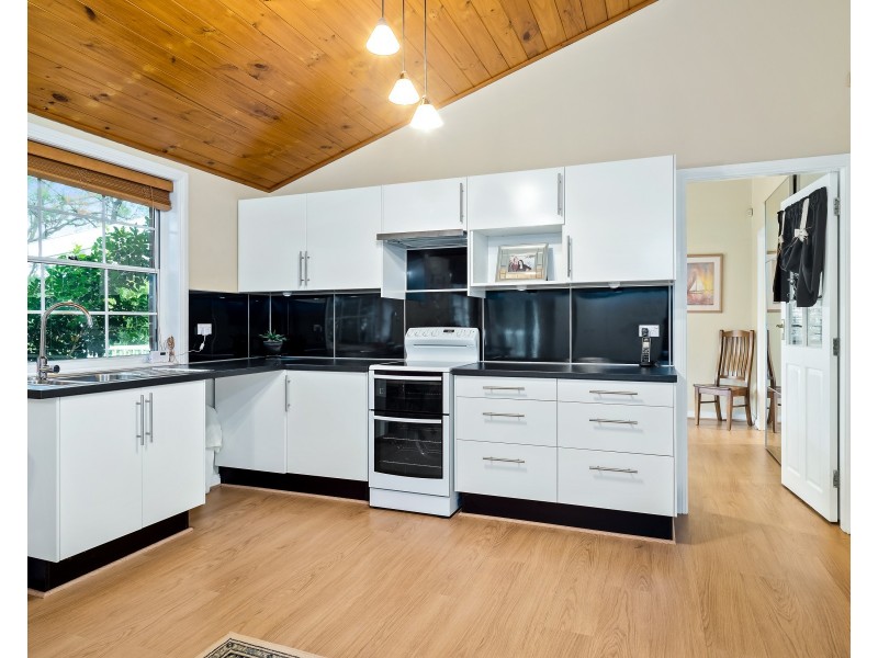 41 Mountain View Close, Kurrajong Hills NSW 2758