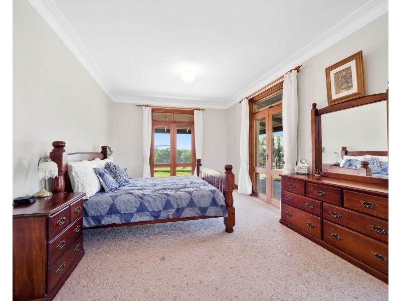 253 Blaxlands Ridge Road, Kurrajong NSW 2758